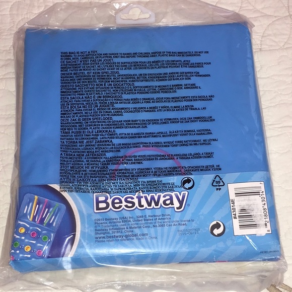 NWT Fashion Lounge - Picture 3 of 3